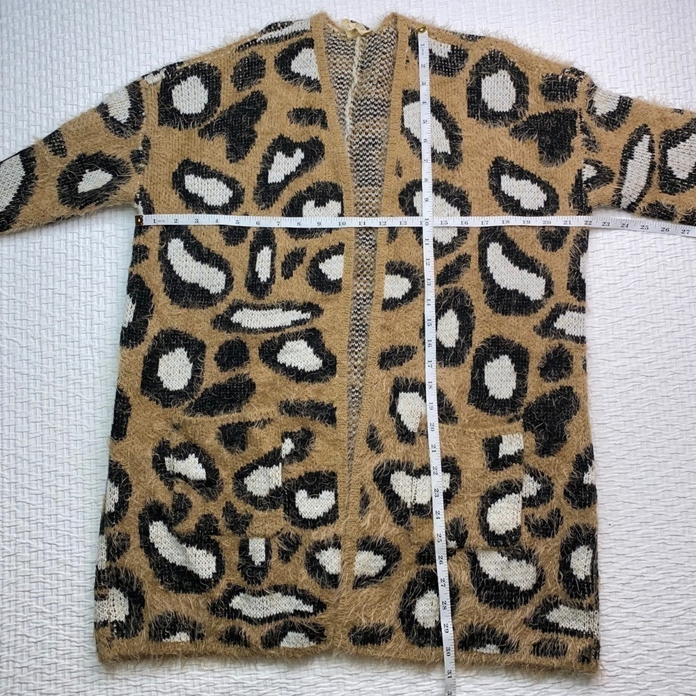 Show Me Your Mumu Cozi Cardi Golden Ears Eyelash Cardigan Womens S Cheetah Print View 5
